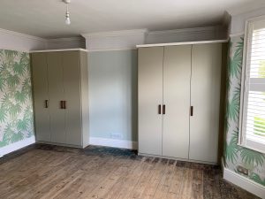 Bespoke fitted bedroom, Vienna door design